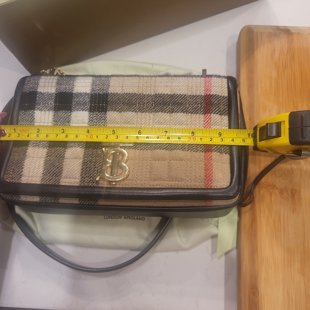 Burberry Check Cashmere Check Boucle Lola Bag & black leather - Picture 9 of 10